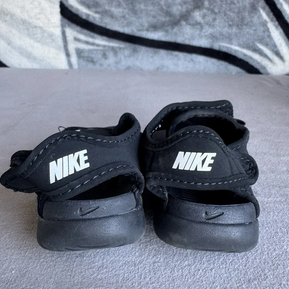 Size 9c - Nike Sunray Adjust 5 V2 TD 'Black' (DB9566-001)